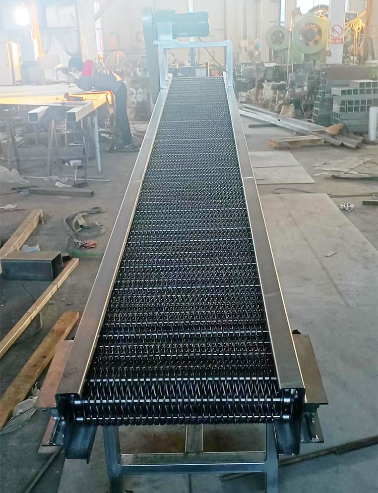 網(wǎng)帶輸送機